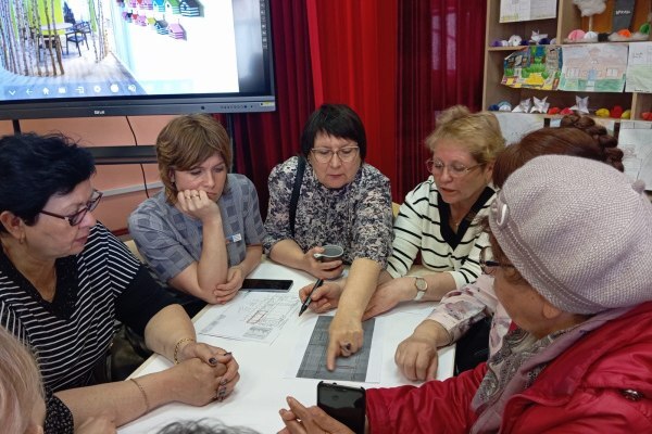Представители регионального проектного офиса выехали в с. Ярково Новосибирского района, где провели стратегическую сессию