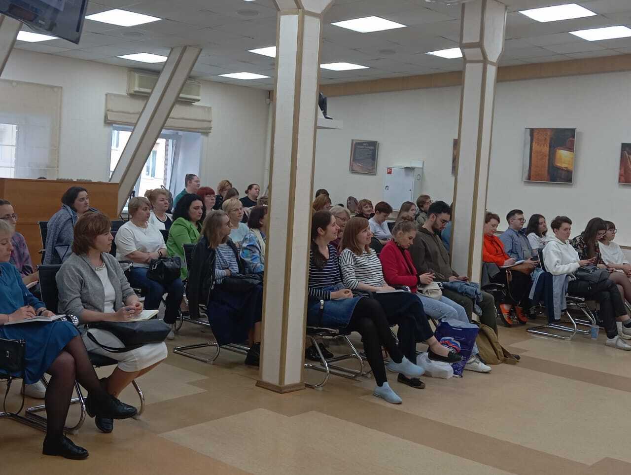 Семинар по написанию заявки в Президентский фонд культурных инициатив состоялся для библиотечных специалистов региона
