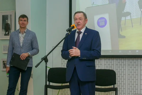 Более 100 мероприятий, 15 писателей и более 5000 посетителей – таковы результаты международного фестиваля «Книжная Сибирь»