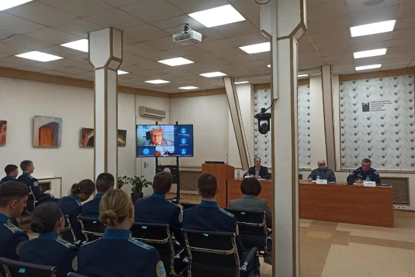 Круглый стол «Сибирский сокол: сохранение исторической памяти об Александре Ивановиче Покрышкине»