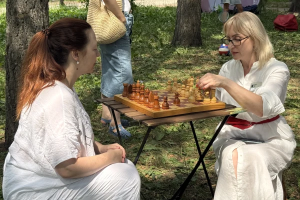 «Библиотека на траве»