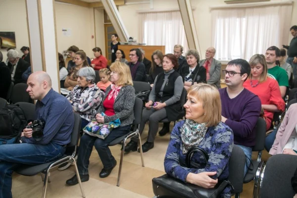 Белое пятно: литературные будни