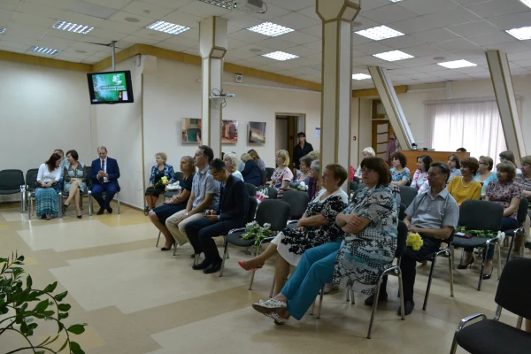 Вручение медалей «80 лет Новосибирской области».