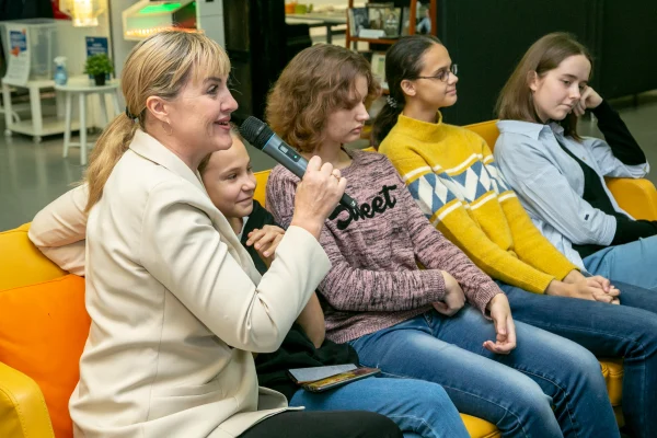 В Новосибирске обсудили трансформацию медиапространства в новых условиях