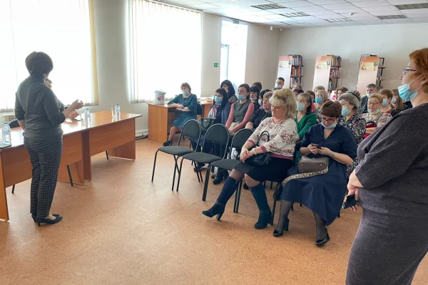 В Карасуке прошла стратегическая сессия «Пересоберем библиотеку»