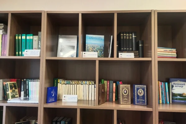 Передвижной пункт книговыдачи