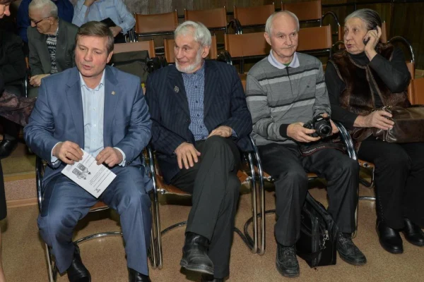 Белое пятно: итоги первого дня