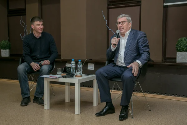 "Люди как книги" с Виктором Толоконским