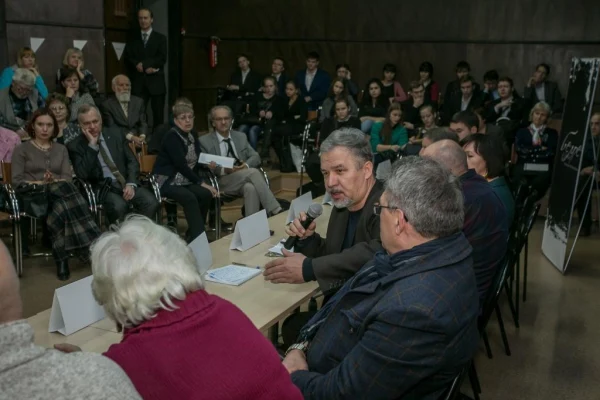 Белое пятно: итоги второго дня