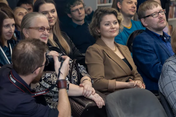 «Белое пятно»: день первый