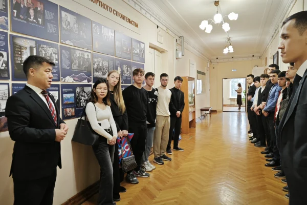 «Вселенная Чингиза Айтматова» открылась в СГУПС