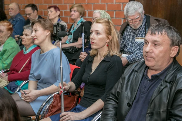 "Люди как книги" с Виктором Толоконским