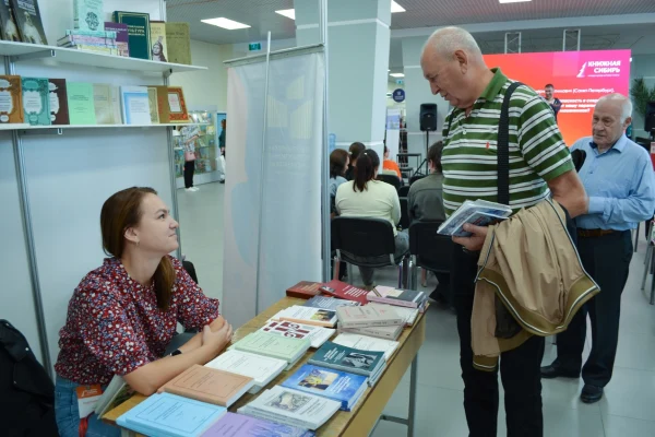 Более 40 событий ожидает посетителей «Книжной Сибири» в третий день фестиваля