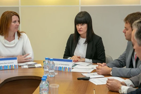 В Новосибирске прошло совещание по обсуждению "Комплекса мер по продвижению чтения в Новосибирской области на 2019-2030гг."
