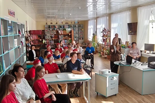«Древо знаний», «Лесная сказка» и «Улей мудрости» — в Новосибирском районе придумали концепции будущего детского центра на базе Издревинской библиотеки