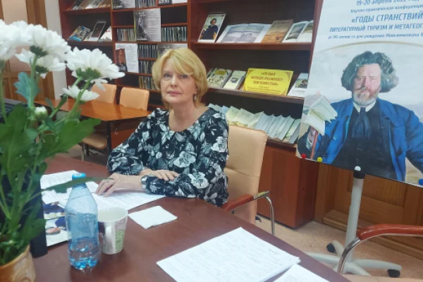 «Мой дом раскрыт навстречу всех дорог»
