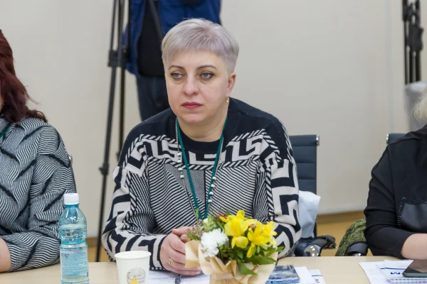 Делегация библиотекарей из новых территорий РФ приступила к работе в Новосибирской области